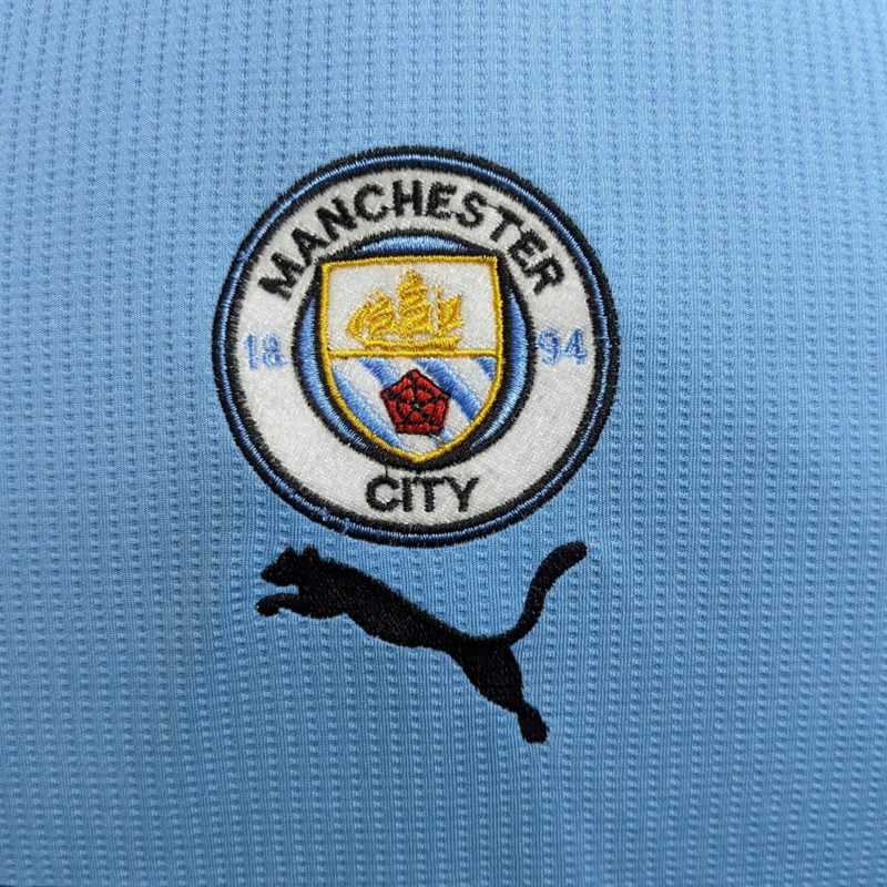 Manchaster City Home 2022 23 04
